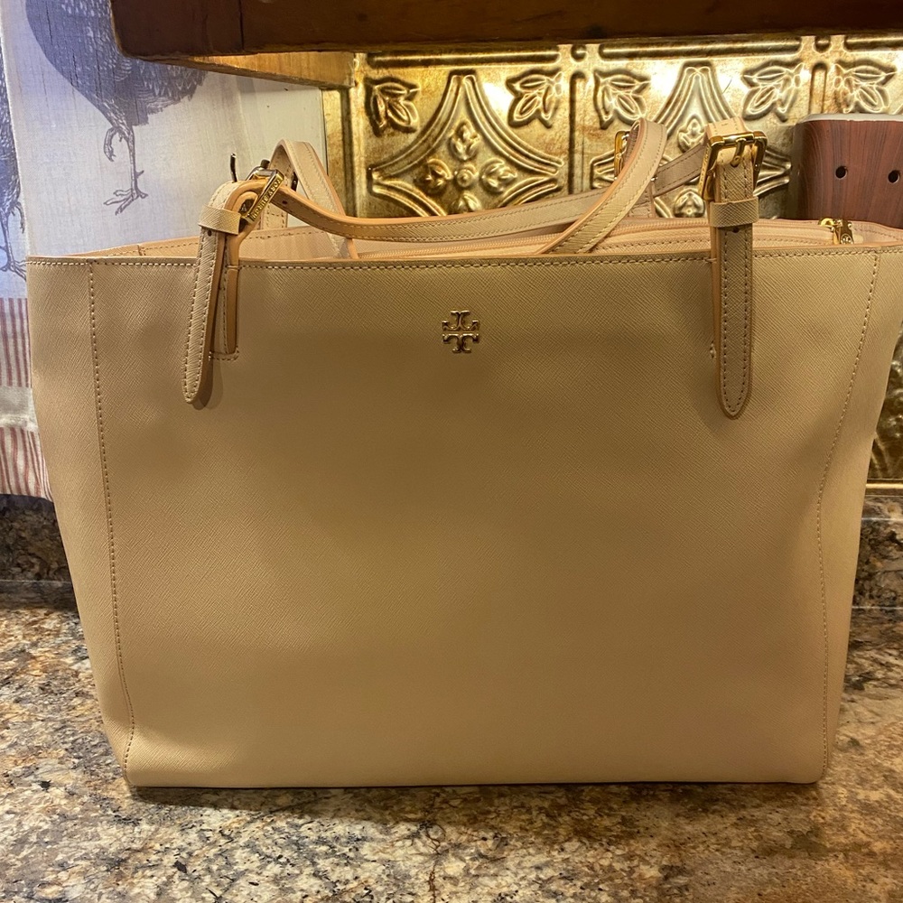Tory Burch York buckle tote